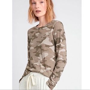 Banana Republic Slub Cotton Long Sleeve Camo Tee
